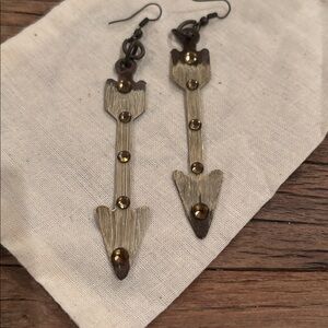 Arrow Shaped Earrings in Gold and Bronze